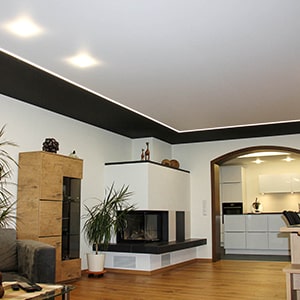 Spanndecke Spanndecke weiss schwarz Wohnzimmer