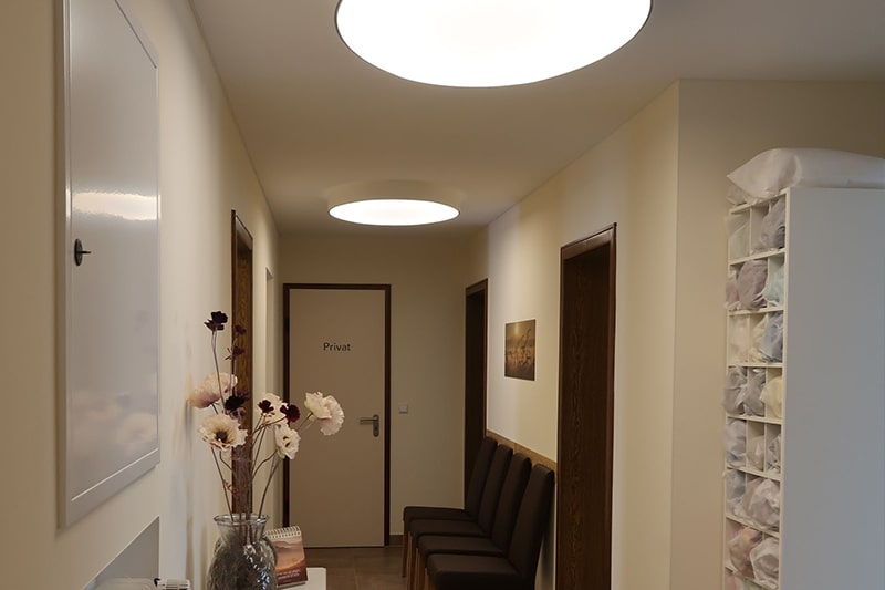 Galerie Spanndecken Beleuchtung mit Lichtkästen Lichtdecken Lichtdeckenfeldern freihängend