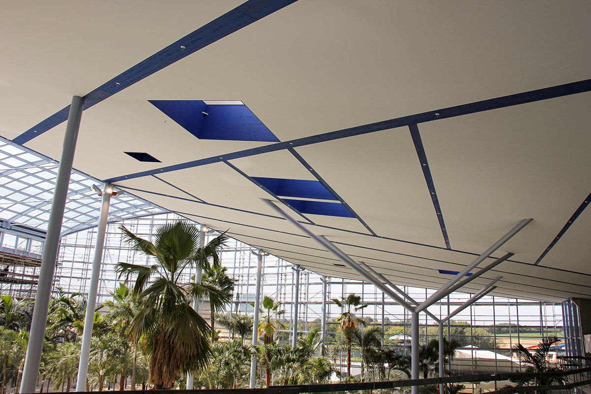 Objektspanndecke Sonderlösung Spanndecke Schwimmbad