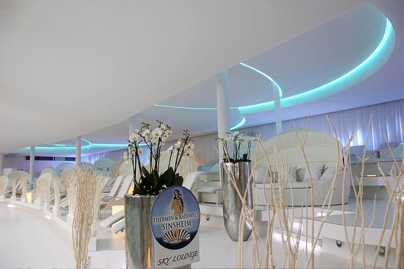 Galerie Gewebespanndecke weiss Schwimmbad