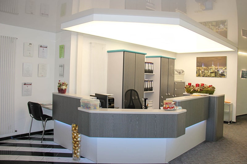 Galerie Lichtdecke Lichtdeckenfeld Arzt Rezeption Beleuchtung Arbeitslicht
