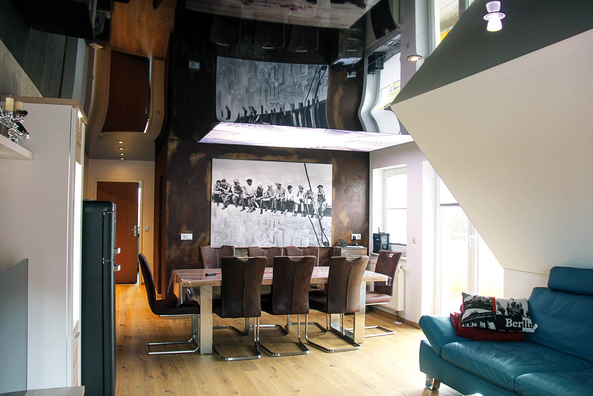 Spanndecke Esszimmer schwarz hochglanz bedruckt Printspanndecke