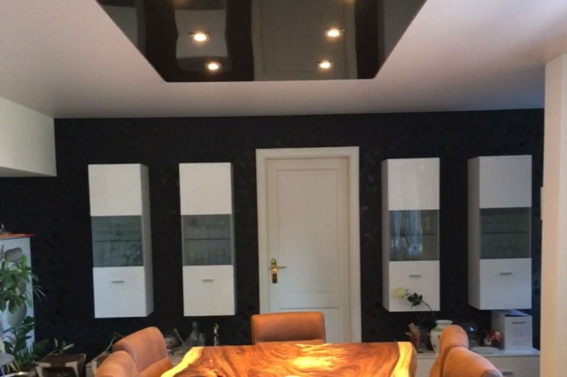 Galerie Spanndecke Esszimmer weiss schwarz Spanndecken Feld glanz Beleuchtung