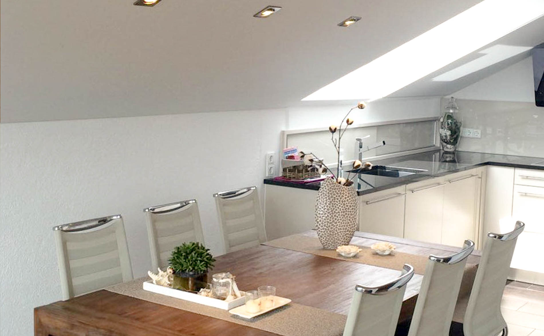 Decke Nachher Decke Nachher Spanndecke auf alte Holzdeckee